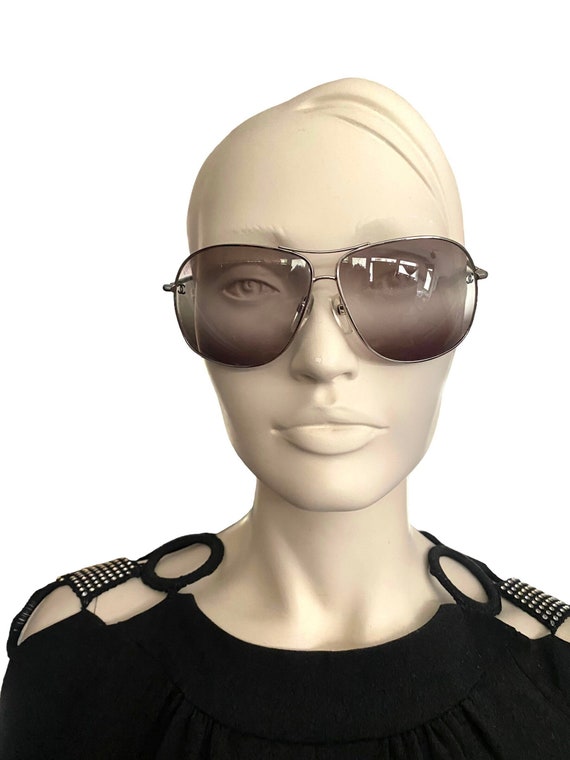 Chanel Silver Metal White Frame Aviator Sunglasses-4204-Q - Yoogi's Closet