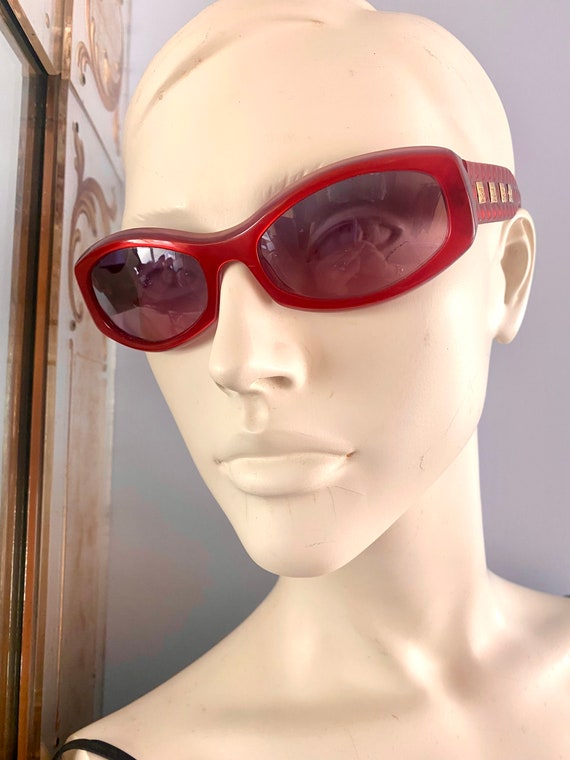 chanel quilted sunglasses