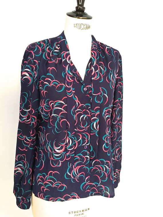 Pierre Cardin pussy bow blouse 70s secretary tie n