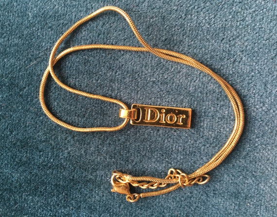 dior pendant tag necklace