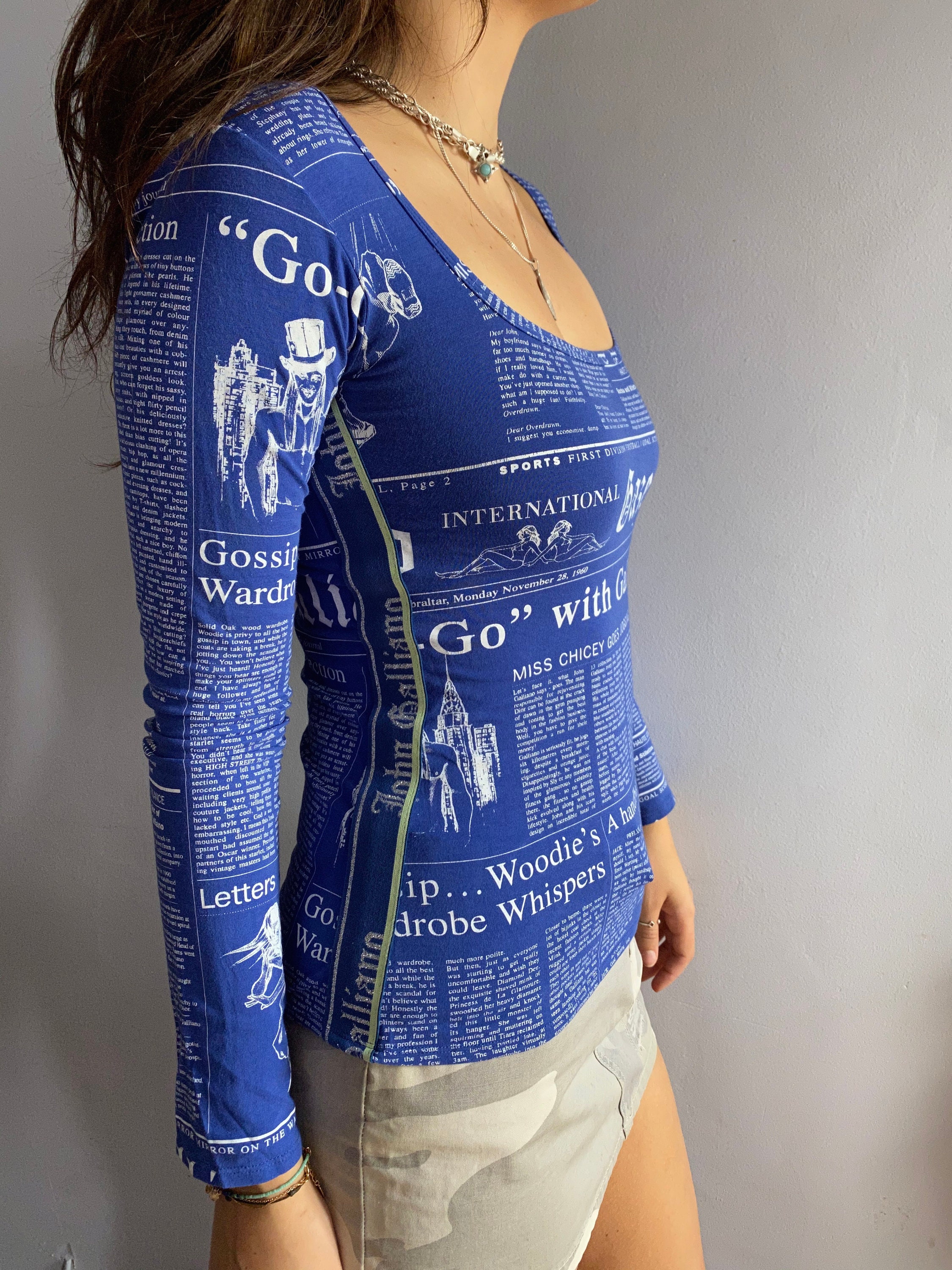 トップス John Galliano Archive News Paper T-shirt Vintage John Galliano Newspaper T-shirt | 100% Linen | - Etsy