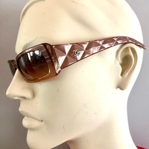 Chanel sunglasses quilted arms Chanel quilted arm 5046 90s Chanel ombre chocolate bar crystals double C logo rhinestones square shape punk