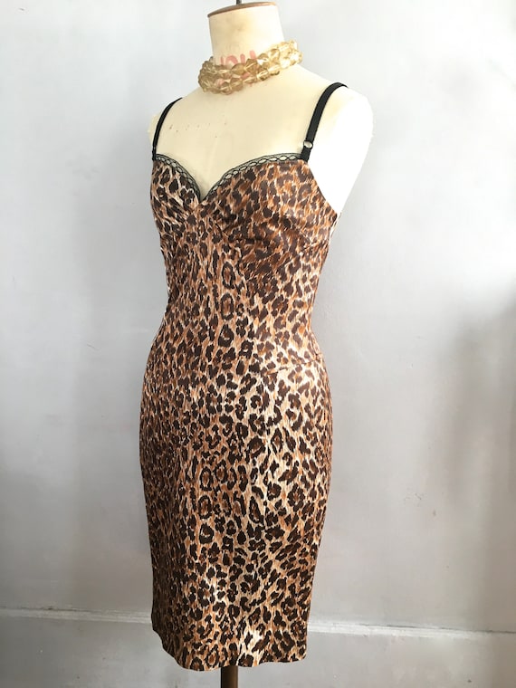 dolce gabbana leopard dress