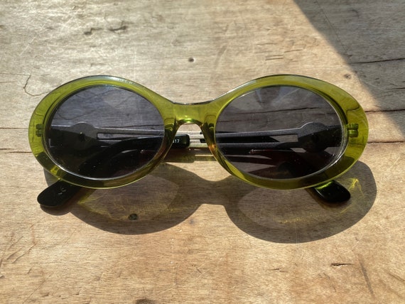 Versace Versus 90s sunglasses Versace green oval … - image 8