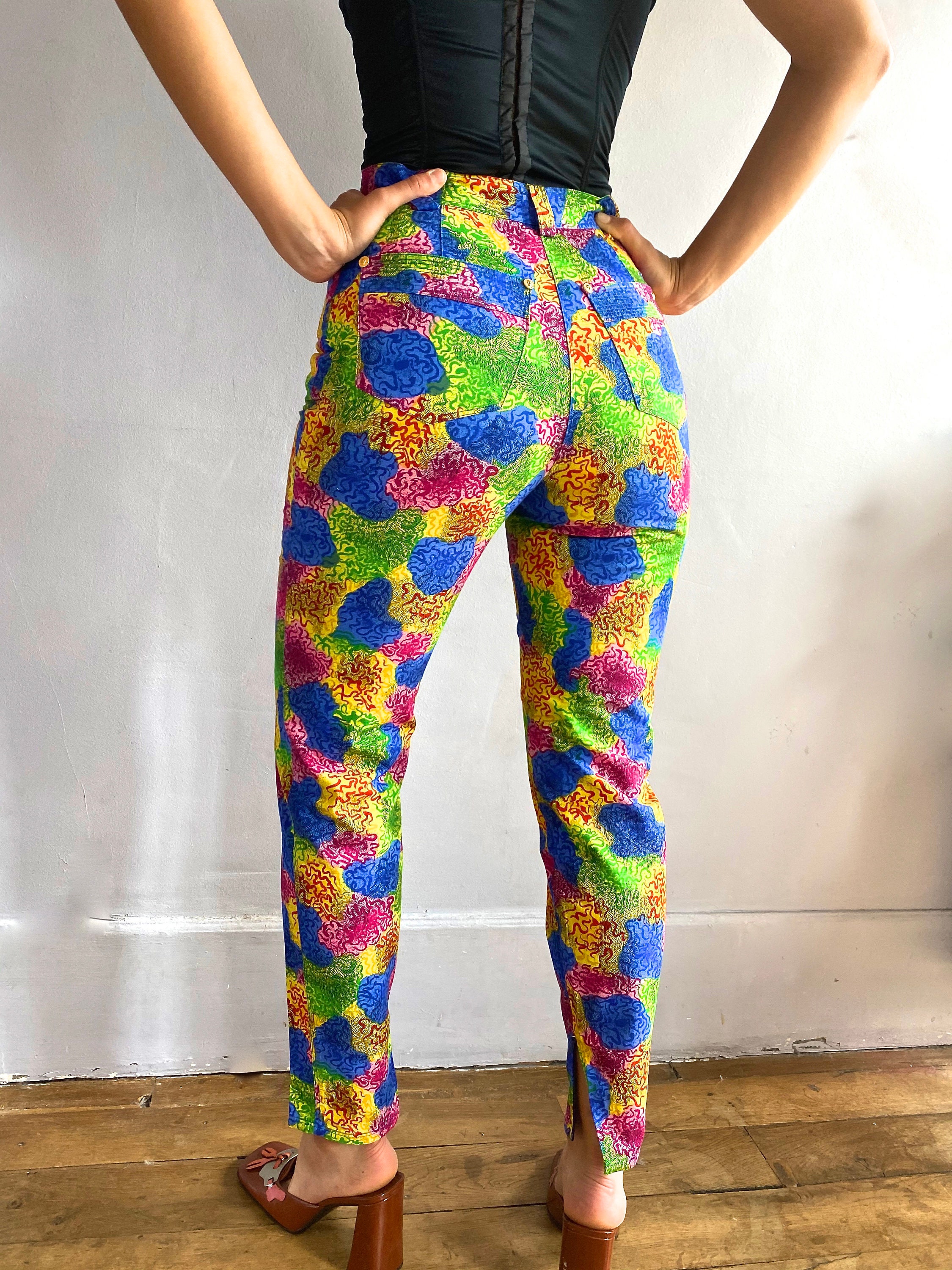 Gianni Versace Jeans High Waisted Jeans Squiggle Print 90s Gianni Versace Jeans High Waisted Jeans Squiggle Print 90s