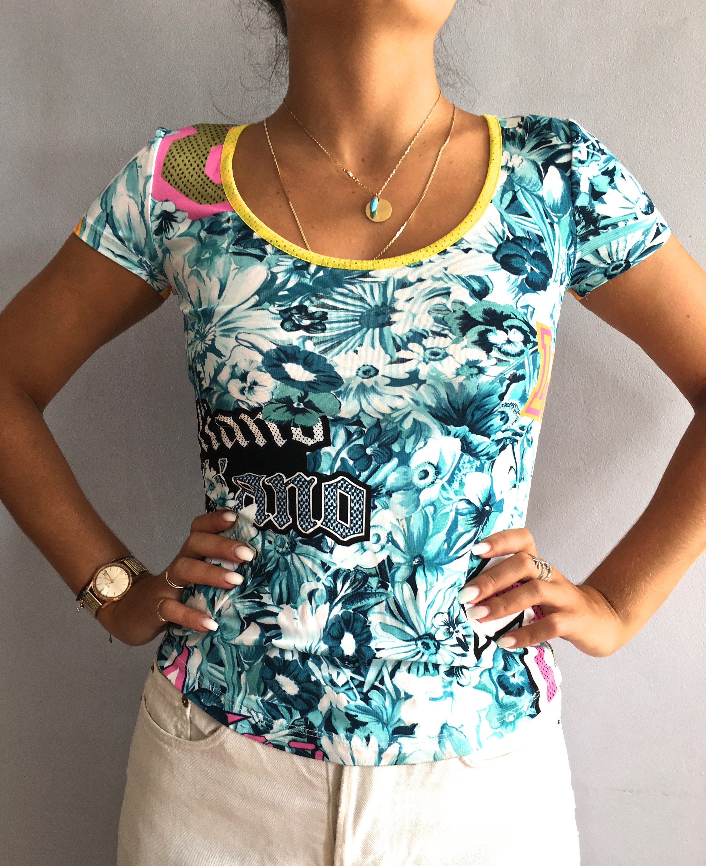 トップス John Galliano silk floral shirt John Galliano T-shirt Los Angeles Print Top Floral Print Tee