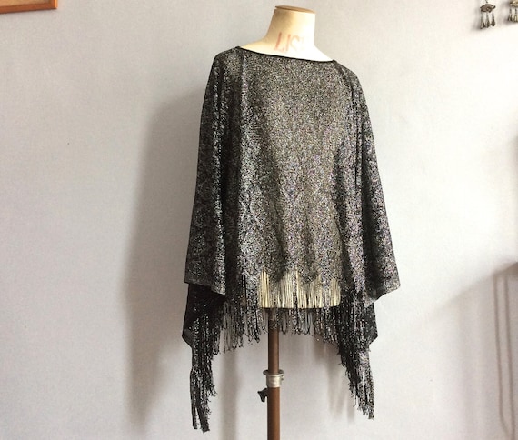 ジャケット・アウター vintage hysterics fringe design poncho vintage hysterics fringe design poncho