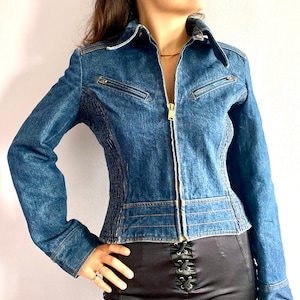 Dolce and Gabbana D&G denim moto jacket quilted denim cropped jean jacket floral lining 90s D G cropped motorcycle jean jacket Dolce Gabbana
