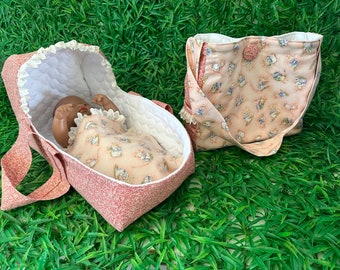 Vintage brambly hedge Dolls sleepover set. Beautiful fabric bassinet- carrier- pram cosy  and nappy bag. Very limited vintage fabric