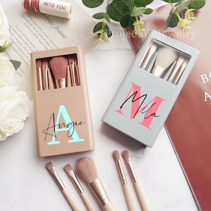 Juego de brochas de maquillaje personalizadas, juego de brochas de maquillaje portátiles, brocha de maquillaje para dama de honor con espejo, regalo para mujer, regalos para dama de honor