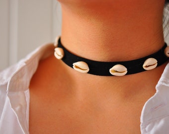 Cowrie Shell Necklace, Cowrie Shell Choker, Cowrie Necklace, Cowrie Choker, Cowrie Shell Jewelry, Shell Jewelry, Boho Necklace