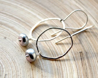 Sterling silver organic shape hoops with Pearls. June birthstone Pearl earrings, Artisan  jewelry. June birthstone gifts, Summer wedding