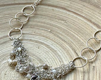 Bohemian chains necklace in sterling silver, with silver coated Moonstone beads. Trending style!