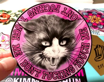 Pegatina de gato enojado: No me toques - Calcomanía feminista para portátil