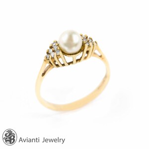 Pearl Ring, Diamond Ring With White Pearl, Vintage Pearl Engagement Ring, Pearl With Side Diamonds Ring, June Birthstone Ring, Vintage pearl image 2