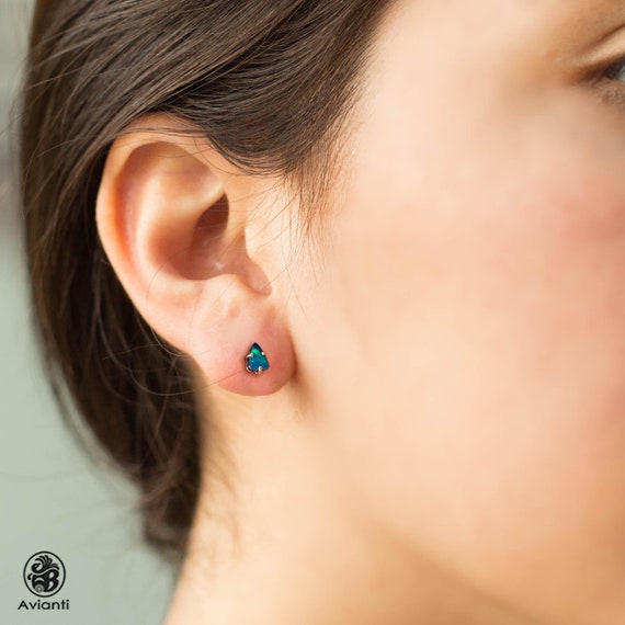 14 karat deals gold opal earrings