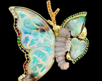 Collar de mariposa, collar de mariposa de ópalo, collar de ópalo australiano de oro amarillo de 18 quilates, ala y hojas de ópalo talladas únicas
