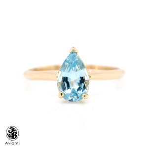 Pear Aquamarine Engagement Ring: 14K Yellow Gold Prong Setting