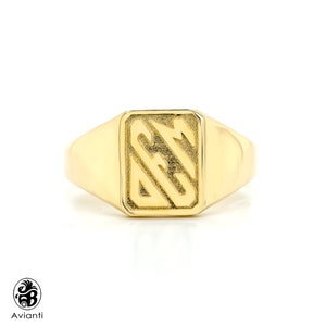 Personalized 14K Yellow Gold Signet Ring: Engraved Initial Monogram