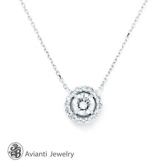 Diamond Necklace Single Halo Diamond 