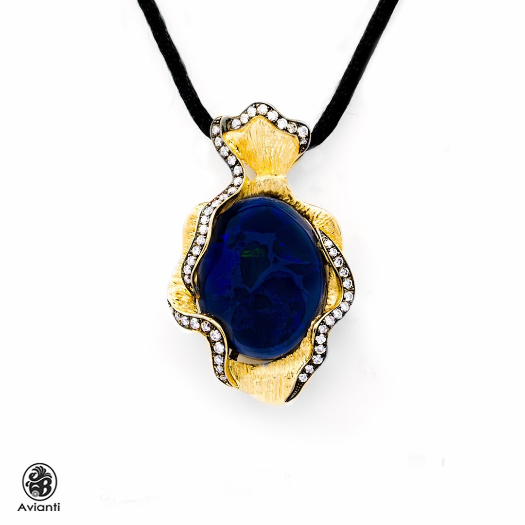 Ophelia Oval Opal Slider