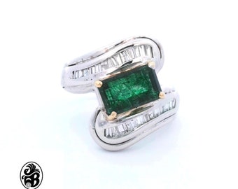 Vintage Engagement Ring, Emerald Engagement Ring, Emerald Cocktail Ring, Emerald and Diamond Engagement Ring, Emerald Vintage Ring