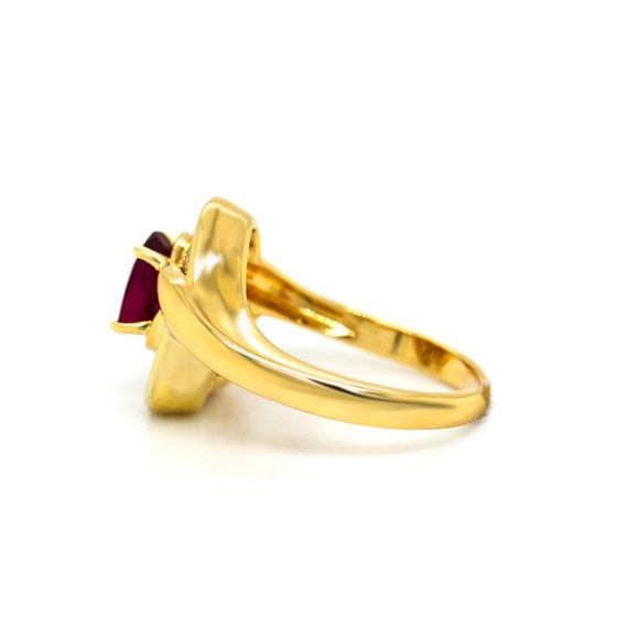 Pigeon Red Ruby Diamond Ring: 18K Yellow Gold Bal… - image 3