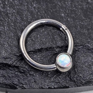 16g 18g Opala Branca Sólida Polida Aço Cirúrgico 316L Segmento Articulado Septo Hélice Piercing Cartilagem Daith Anel Piercing