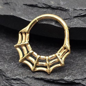 16g Titan Gold ASTM F136 Implant Grade Halloween Spinnennetz Klappsegment Septum Helix Piercing Knorpel Daith Hoop Piercing Ring