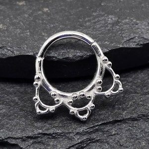 Anneau de piercing à déclic Tribal unique, segment articulé, 16 g, 8 mm, solide en acier chirurgical 316L, Daith, septum Helix