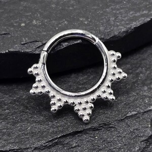 Anneau de Piercing Clicker segment articulé, pointes Millgrain, 16 g, 8 mm, acier chirurgical 316L massif