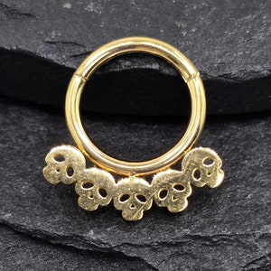 16g 8 mm Fileira de Crânios Segmento Articulado Clicker Sólido Aço Cirúrgico 316L | Septum Helix Daith Piercing