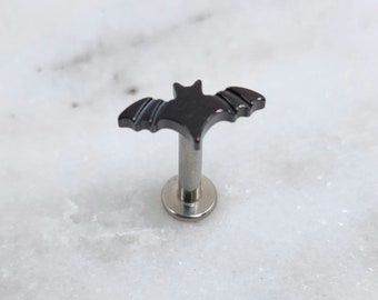 Titanium ASTM F136 Black Bat PVD Threadless Piercing Conch Tragus Cartilage Helix Nose Flat