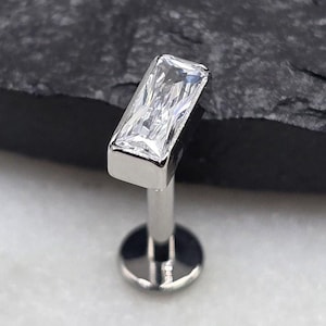 16g Titanium ASTM F136 Binnendraad Baguette Disc Labret Tragus Helix Conch Kraakbeenoorbel Piercing Barbell