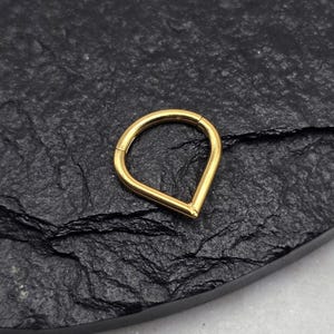 16g gepolijst goud V-spike Scharnierend segment Clicker Piercing Hoop Ring Massief 316L chirurgisch staal septum Daith-kraakbeen