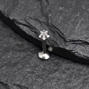 16g Titanio ASTM F136 Stella CZ Gemma Filettatura Interna Set di Punte Gemma Minimalista Trago Elica Conca Cartilagine Orecchino Barbell Labret Medusa