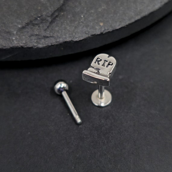 Surgical Steel Paved Ball Back Initial Letter Ear Cartilage Tragus Helix Stud Surgical Steel Paved Ball Back Initial Letter Ear Cartilage Tragus Helix Stud