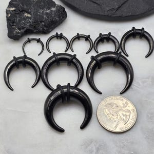 14g , 12g , 10g, 8g, 6g, 4g, 2g, 1g, 0g, 00g Black PVD Plate 316L Surgical Steel Septum Pincher Claw Custom Made