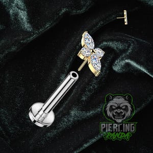 Titanium ASTM F136 Threadless Marquise Cross Top vergulde PVD-vergulde piercingsieraden Conch plat kraakbeen Helix Labret