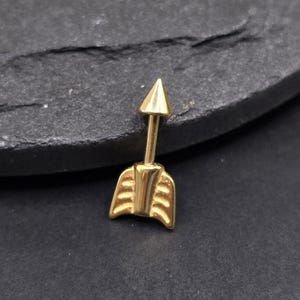 16g Arrow Cartilage Helix Piercing Piercing Earring Tragus External Threads Spike Polished 316L Surgical Steel with Gold PVD Plate