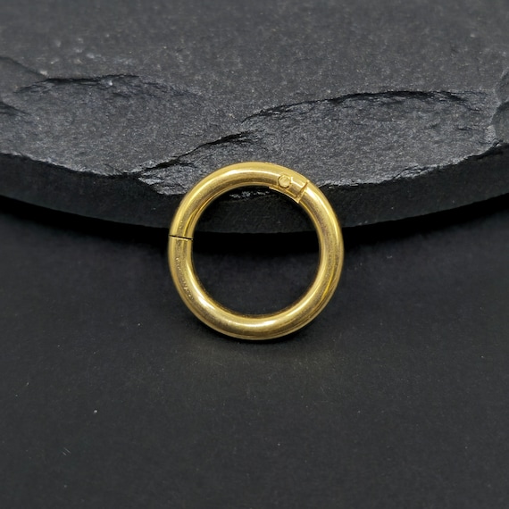 316L Surgical Steel Gold PVD Wire Wrapped Hinged Clicker Hoop 316L Surgical Steel Gold PVD Wire Wrapped Hinged Clicker Hoop