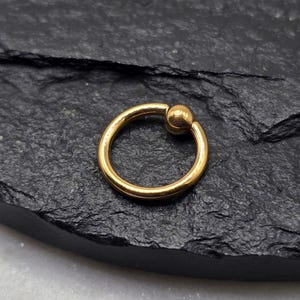Titane 16 g, ASTM F136, plaqué or PVD, petit anneau de perles captives de 3 mm, piercing cerceau, bijoux en hélice de septum Daith