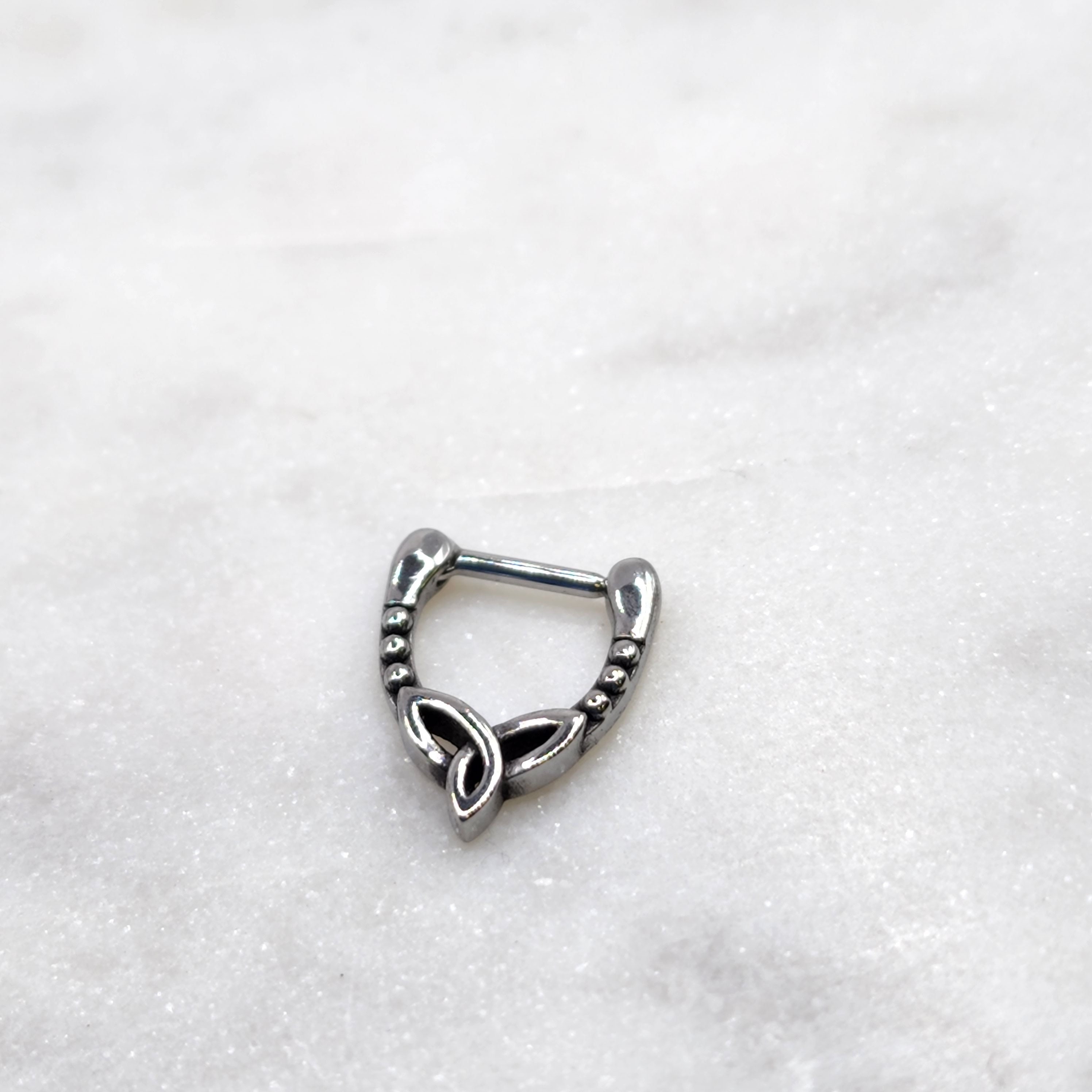 Celtic clearance septum ring