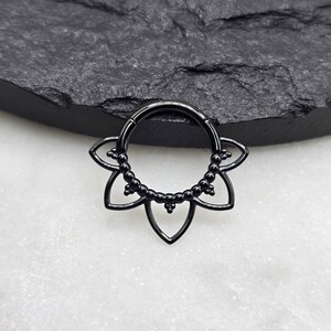 16g 8mm Beaded Lotus Black PVD 316L Surgical Steel Hinged Segment Septum Helix Piercing Cartilage Daith Hoop Piercing Ring