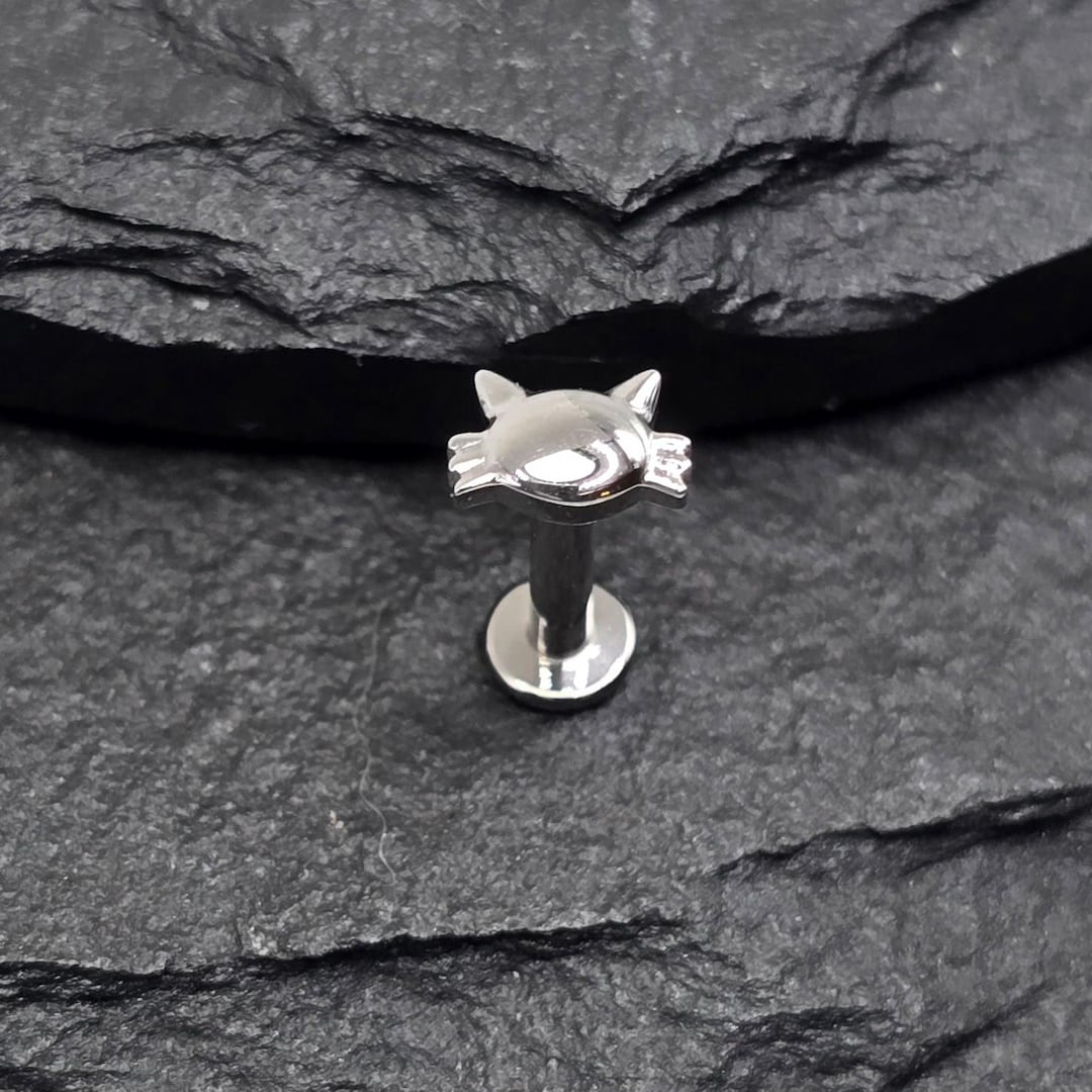 Titanium ASTM F136 Threadless Cat CZ Flat Back Barbell Cartilage Conch ...