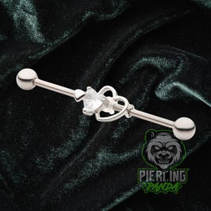 14g 16g Triple Hearts White Prong CZ Edelstein Industrial Barbell Piercing 32 mm 35 mm 38 mm Außengewinde aus 316l Chirurgenstahl