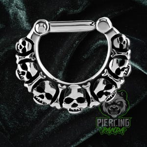 Piercing de septo com segmento articulado em aço cirúrgico 316L sólido com forro de caveira de 14g e 16g, joia corporal com clicker