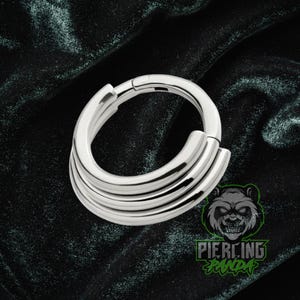 16g Titanium ASTM F136 Triple Band Stack Implant Grade Hinged Segment Clicker Septum Helix Piercing Cartilage Daith Hoop