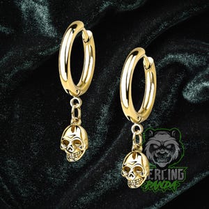 Pair of Skulls Dangling Solid Steel Hinged Segment Clicker Helix Earrings Cartilage Piercing Hoop Rings Halloween
