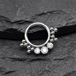 Anneau de piercing Daith en titane de qualité implantaire, 16 g, segment articulé avec revêtement CZ pour septum